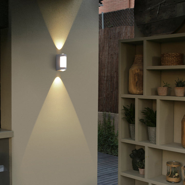 BowLift | IP65 Waterproof Outdoor Wall Lamp