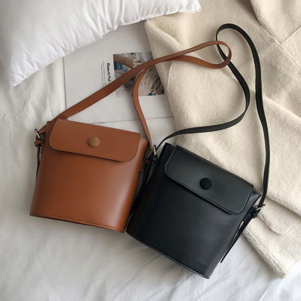 Drawstring bag made of PU | Bowlift