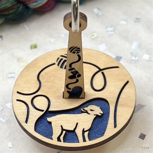 BowLift | FiberDock Tangle Free Knitting