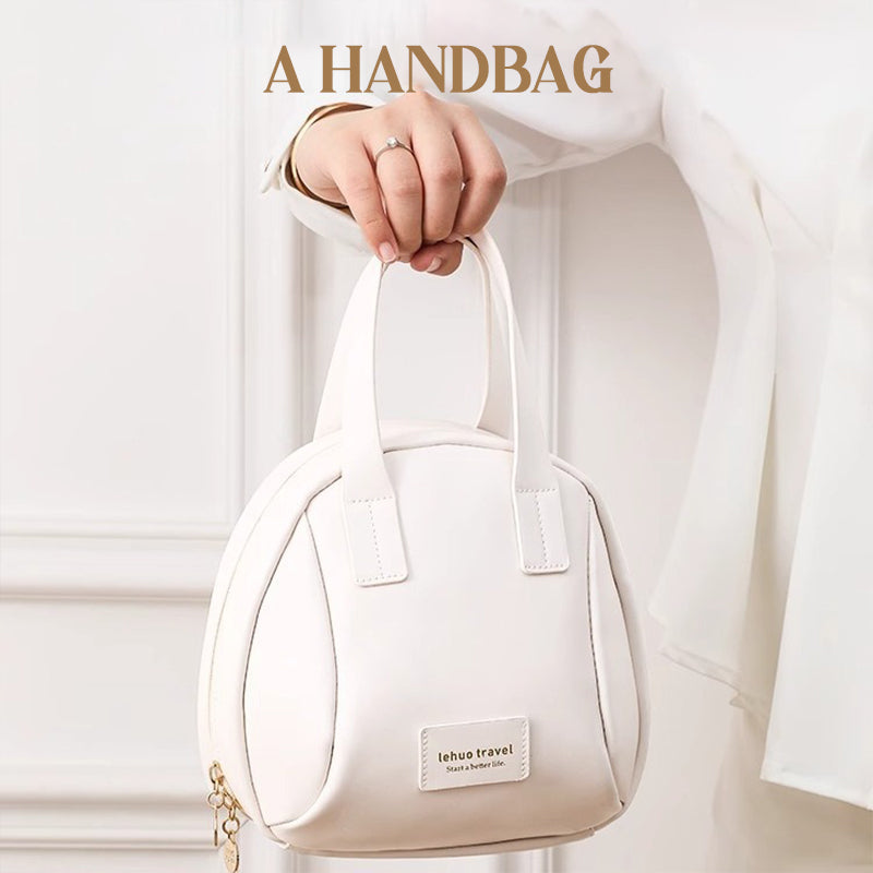 BowLift | Multi-layered Shell-shaped Cosmetic Bag