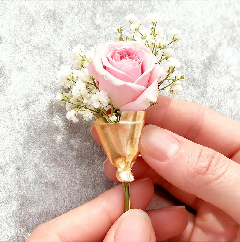 BowLift | Bouquet Brooch