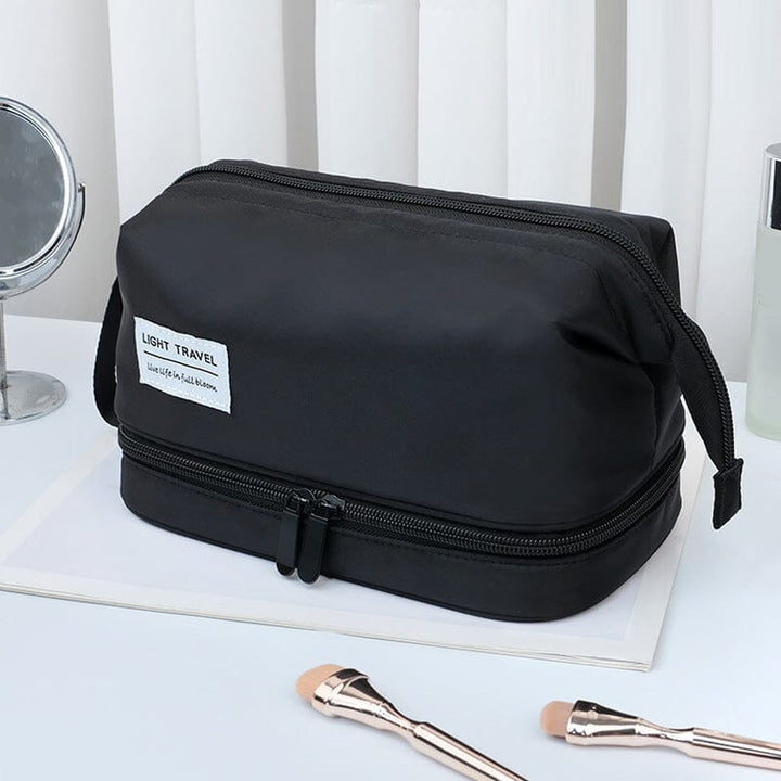 BowLift | BeautyStash - The Essential Bag - Organize your beauty - Elegant and practical