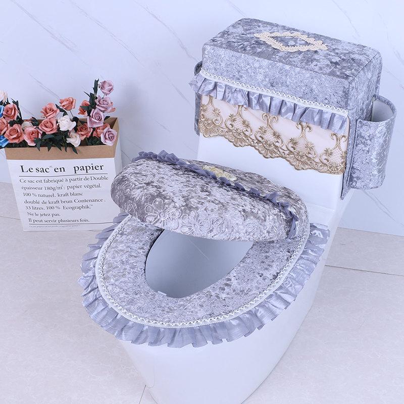 BowLift | Three-piece toilet seat cover