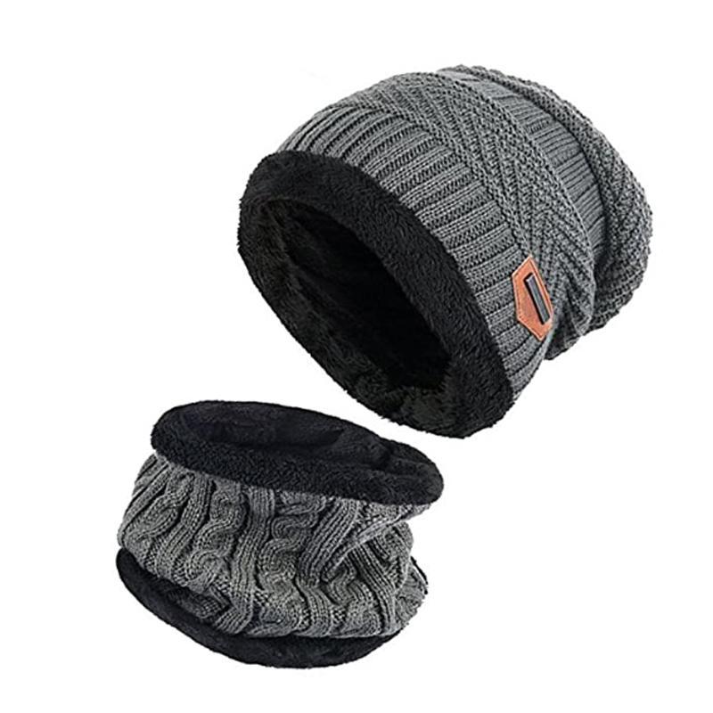 BowLift | Warm hat with scarf