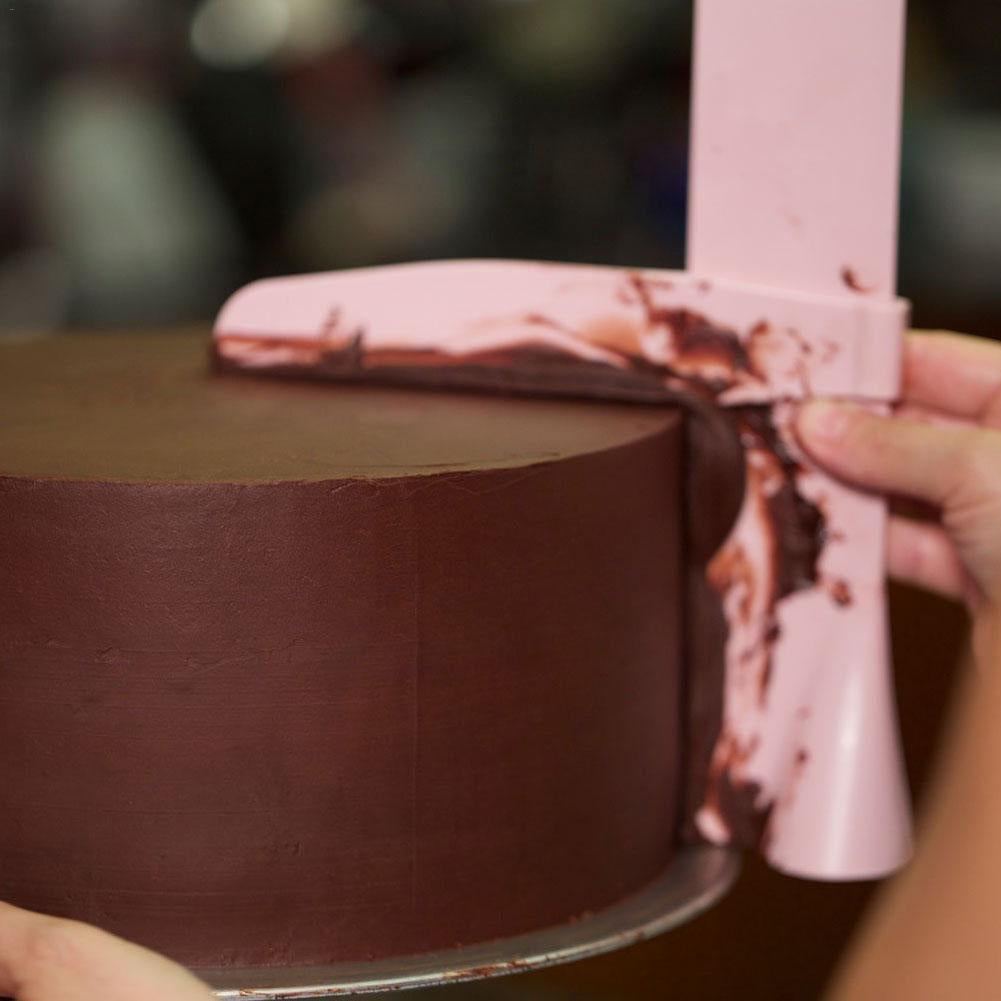 BowLift | Adjustable Smoother Cake Spatulas