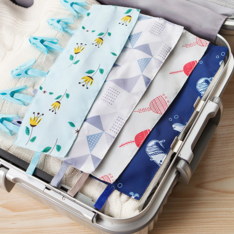 BowLift | Portable Clothes Hanger