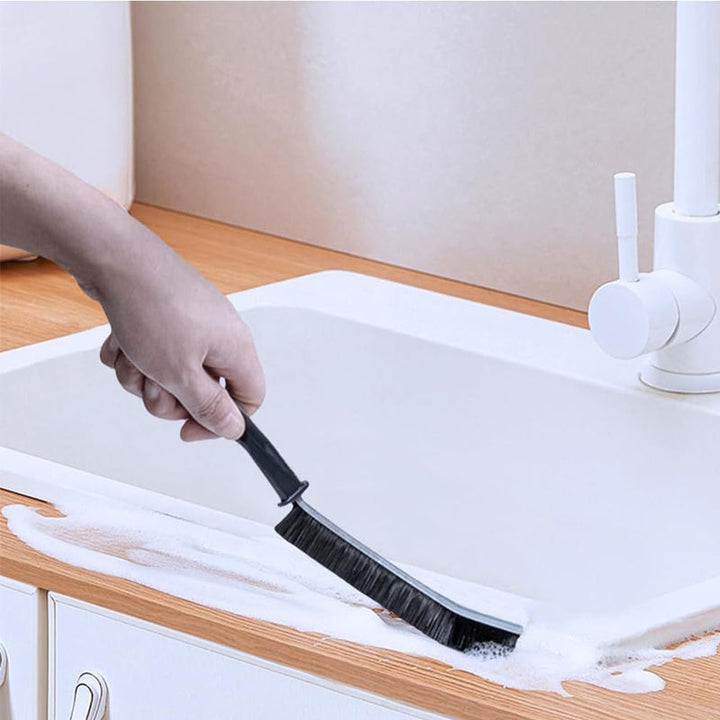 BowLift | Practical Crevice Cleaning Brush