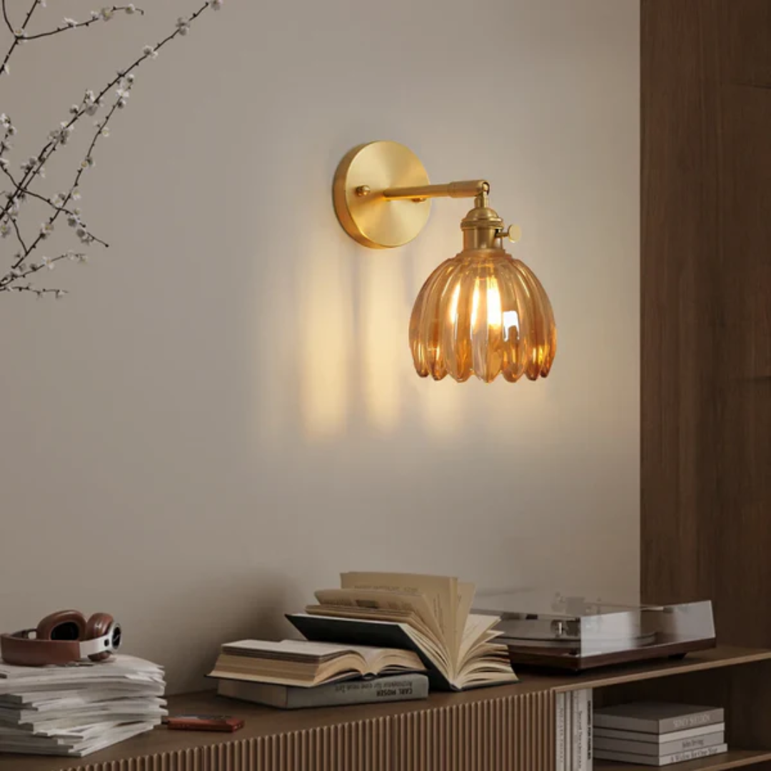 BowLift | Retro Glass Wall Lamp Tulip