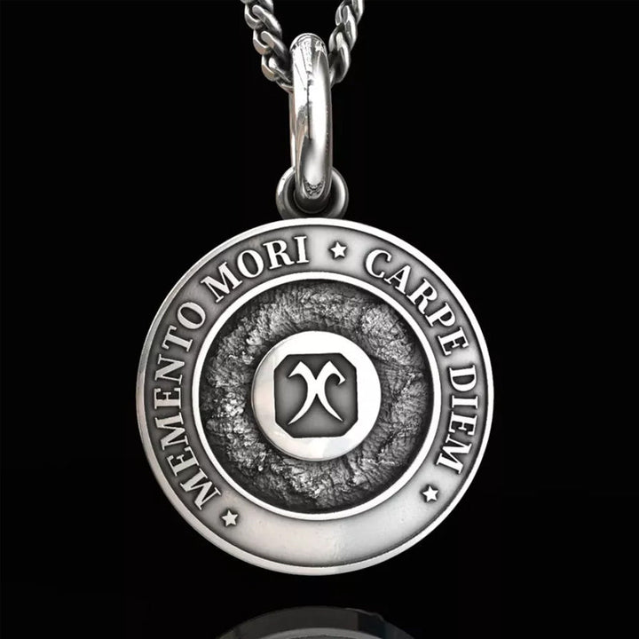 BowLift | Skull Necklace Made of Titanium Steel