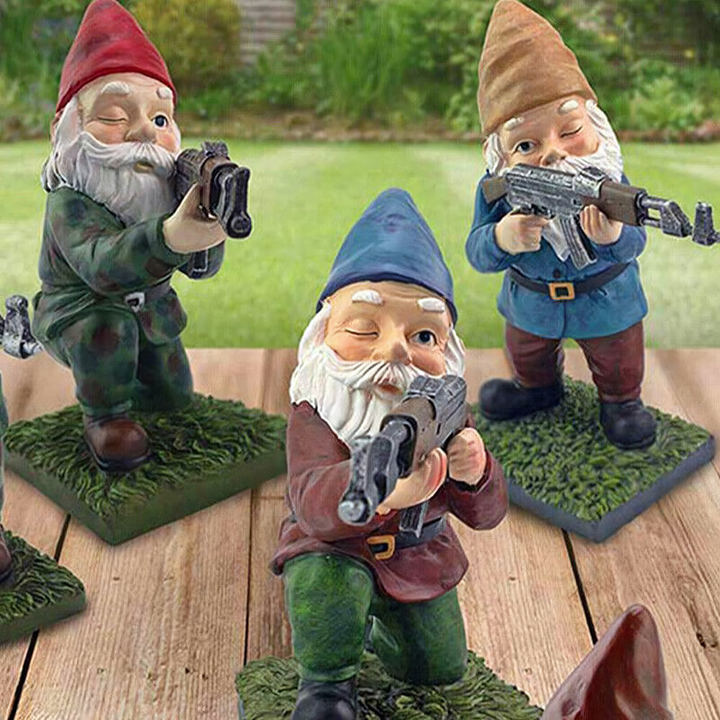 BowLift | Military Garden Gnome