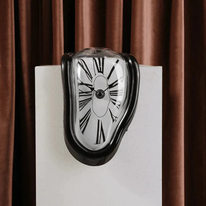 Fusion time distortion clock | Bowlift