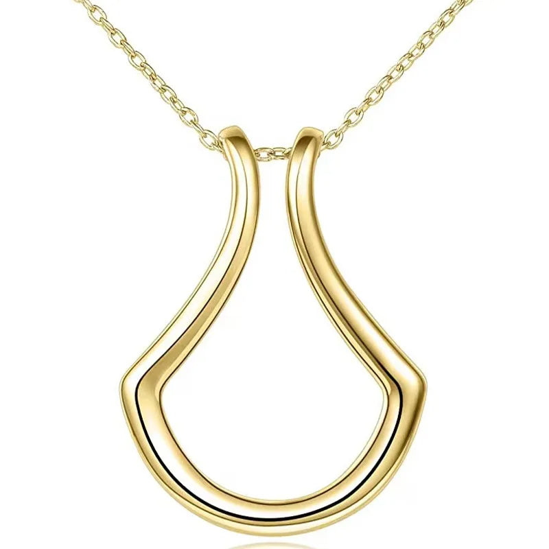 BowLift | Protect your precious ring when you're not wearing it on your finger!