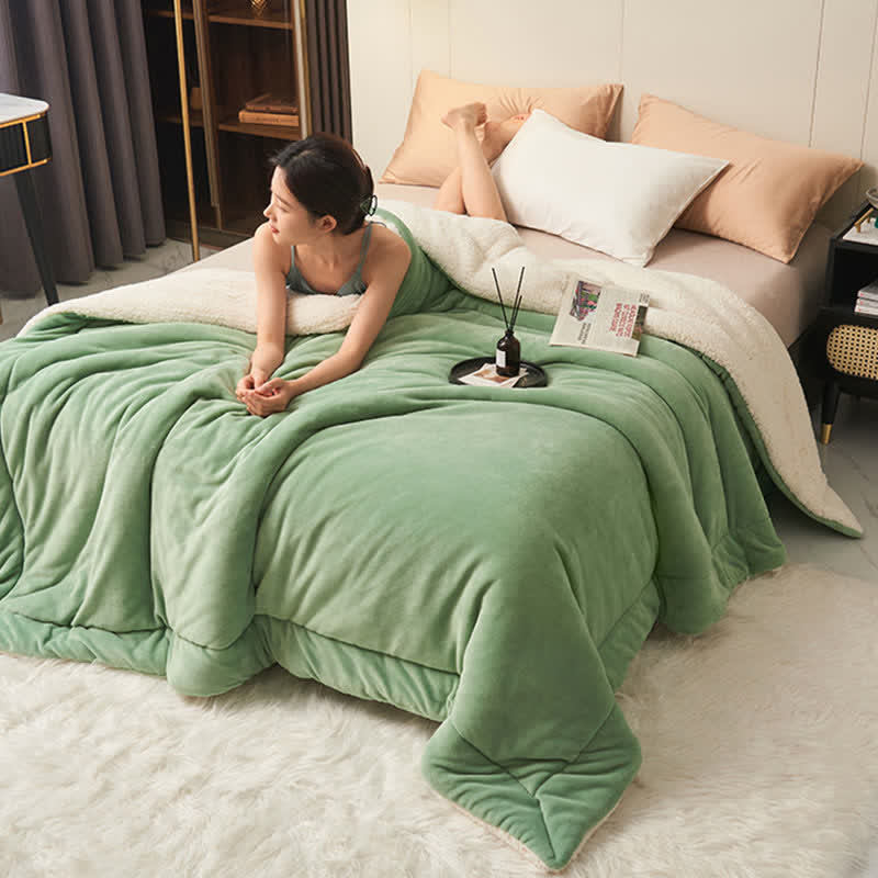 BowLift | Solid thick double-sided velvet cube blanket