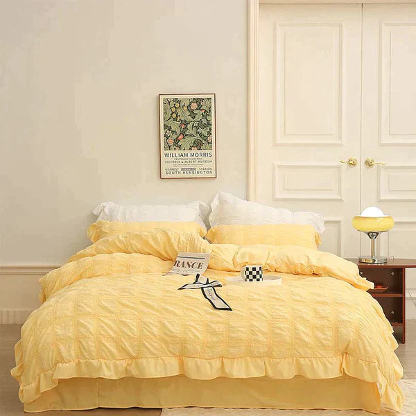 Icy Seersucker Summer Cool Quilt Lace 4-piece Set | Bowlift