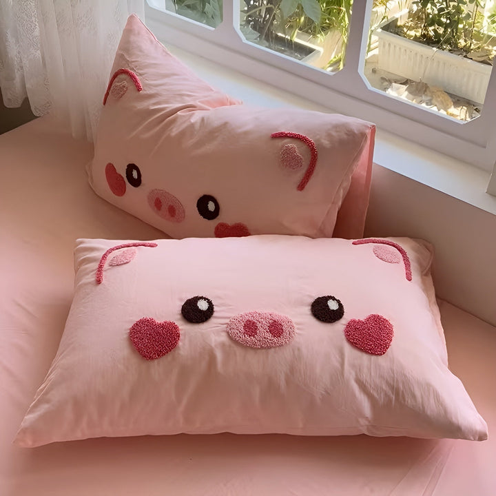 Bedding set with Cute Piglet motif – Soft and Cozy | Perfect for children's room | Bowlift