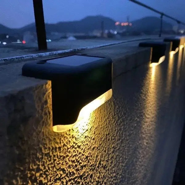 BowLift | 4-Piece Solar Patio Lights – Weatherproof Outdoor Lighting