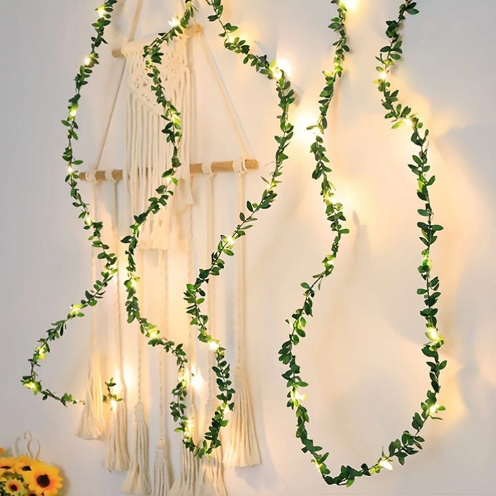BowLift | LED string lights with ivy vines – Decorative string lights for indoor and outdoor use
