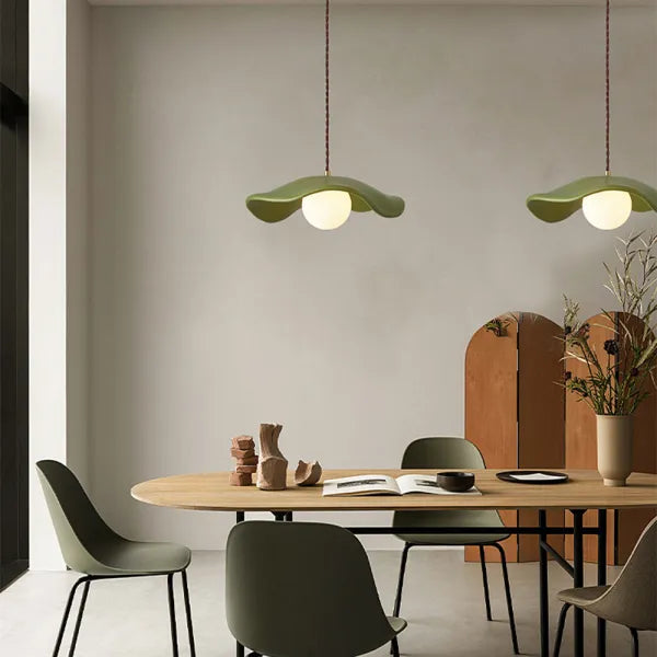 BowLift | Lotus leaves pendant lamp - Bring natural elegance to your dining area
