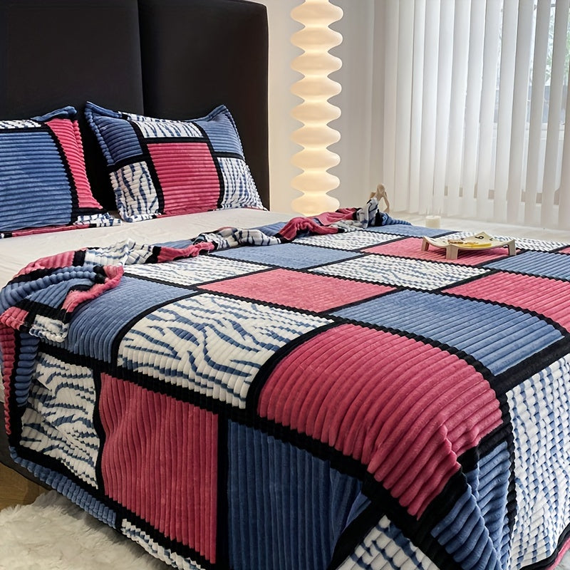 CozyLuxe – Flannel Blanket for Every Season Bowlift