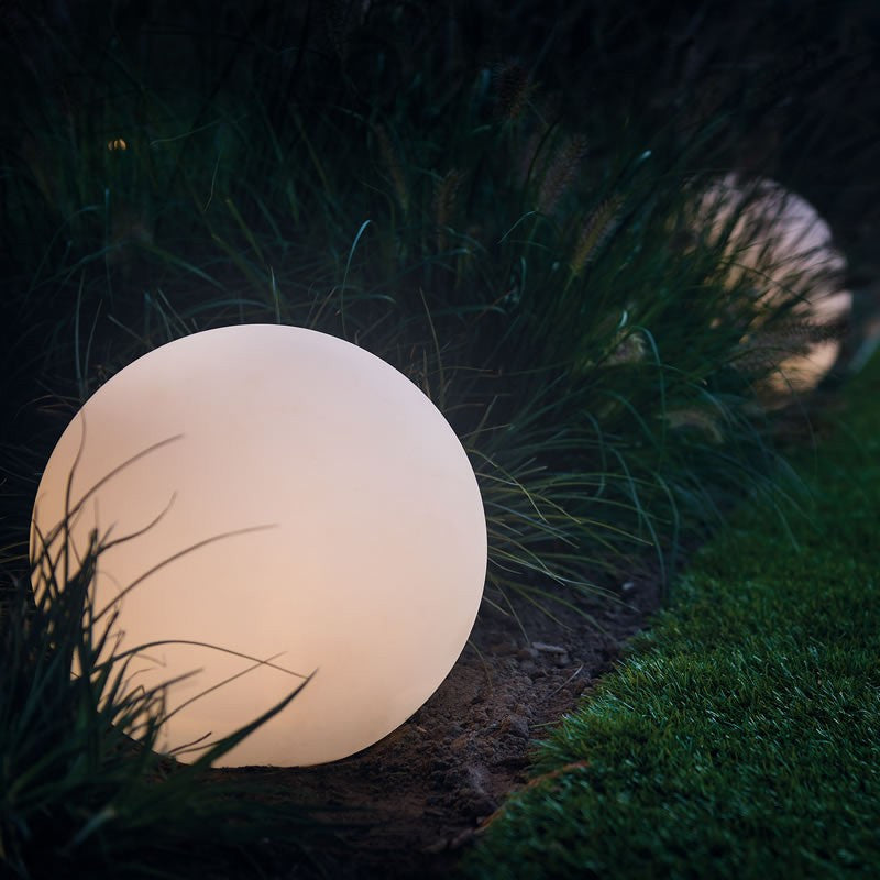 BowLift | Weatherproof Round LED Garden Light with 16 Colors and Remote Control - Perfect for Garden, Porch & Party