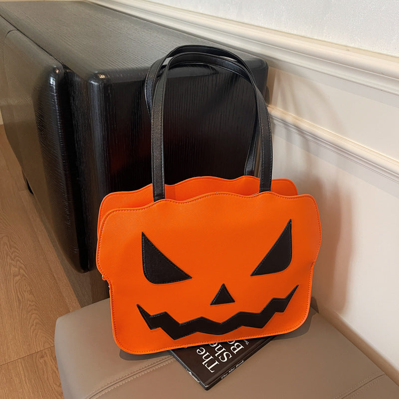 BowLift | Halloween Messenger Bag – Shoulder bag in Black and Orange Spooky Style