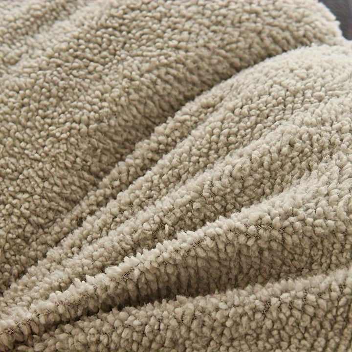 BowLift | Luxury All-Season Duvet Insert with Geometric Patterns