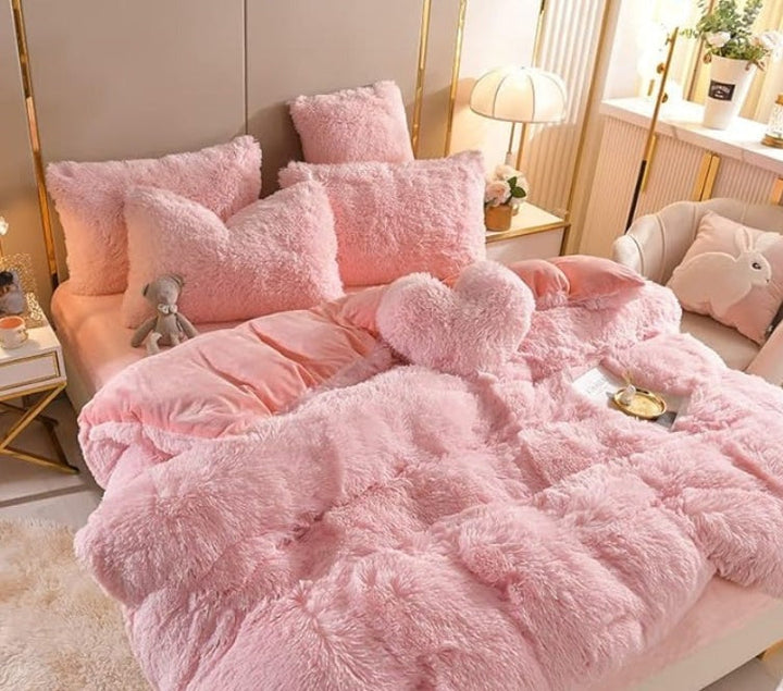 VelvetEase – Luxe Velvet Duvet Cover for All Seasons Bowlift