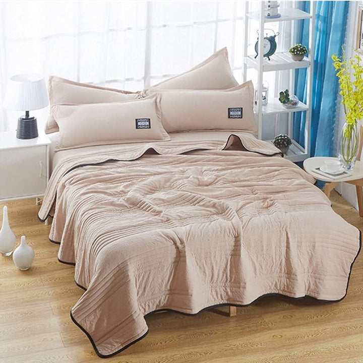 Lightweight Summer Cool Comforter Ultra Cozy Soft Blanket | Bowlift