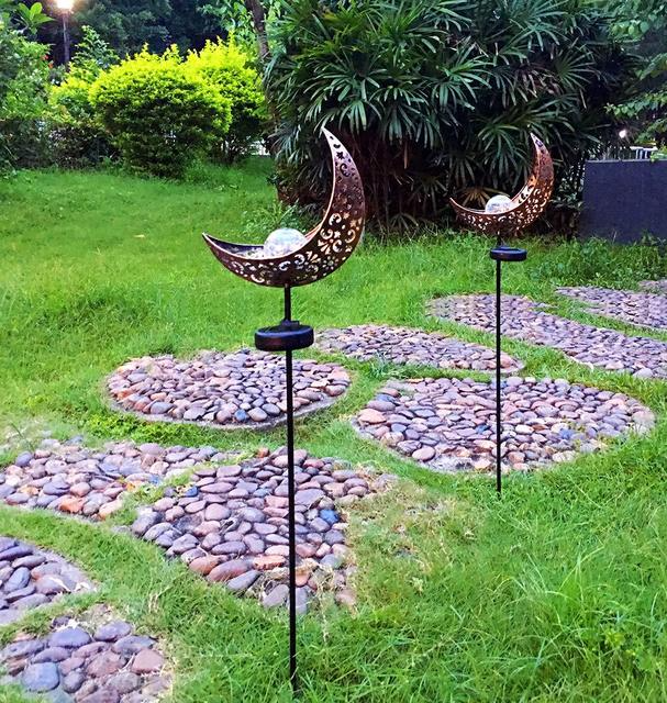 BowLift | Solar Garden Light made of Metal – Waterproof LED Design in Moon, Flame, Sun or Star Shape