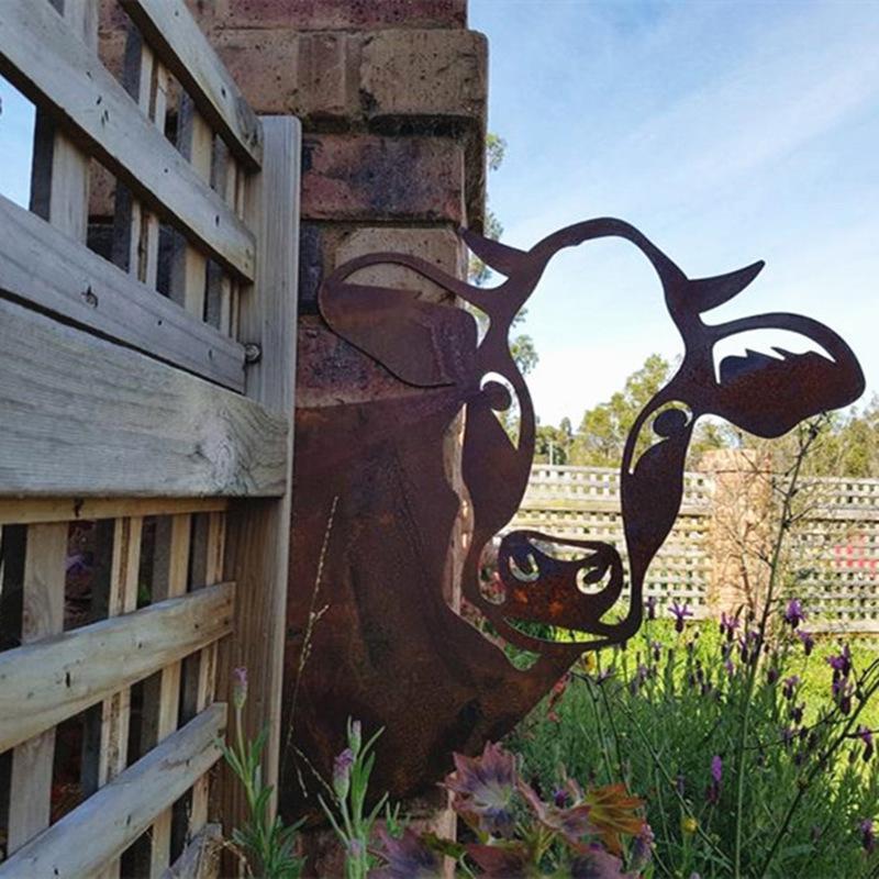 Outdoor Garden Farm Peeping Goat Metal Artwork Indoor Decoration | Bowlift