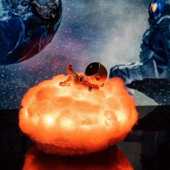 BowLift | Astronaut Cloud Light