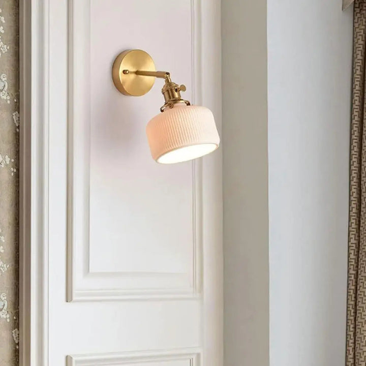 BowLift | SoftDrift - Wall Light with Warm Glow