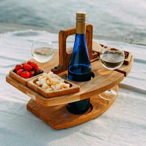 BowLift | Compact picnic table with wooden bottle holder