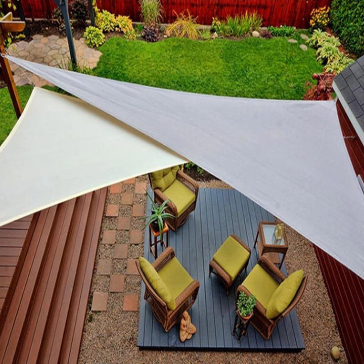 BowLift | Triangular Sun Shade Sail