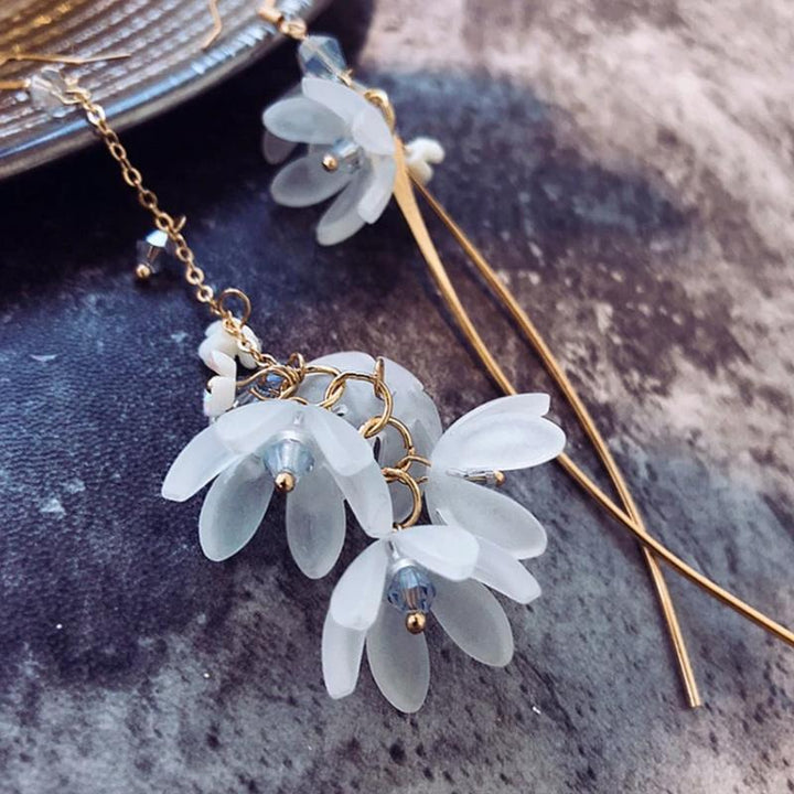BowLift | Asymmetrical Flower Earrings