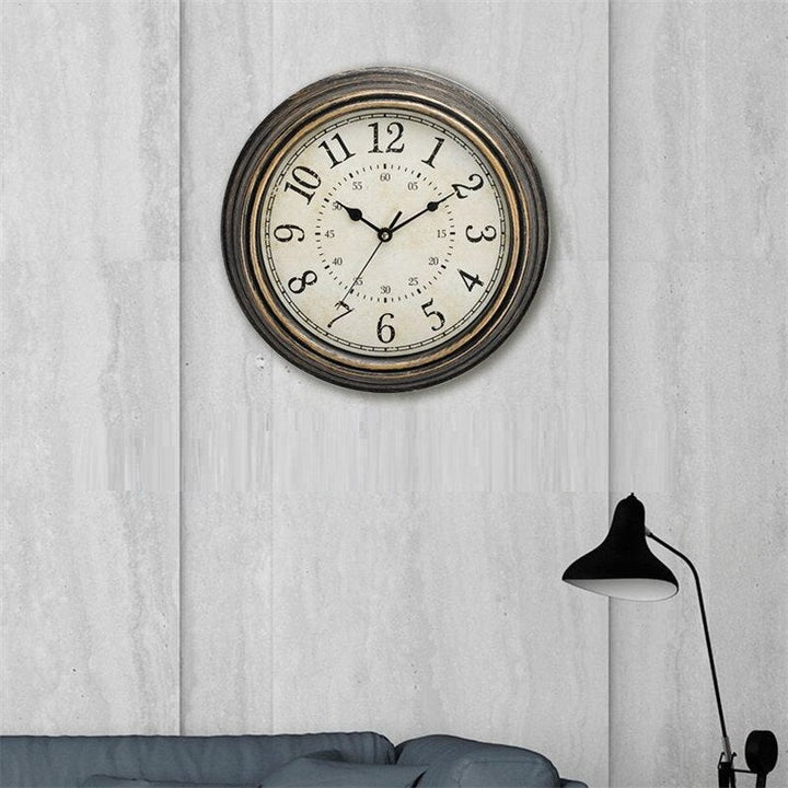 BowLift | Vintage Retro Wall Clock with Wood Look – Timeless Design