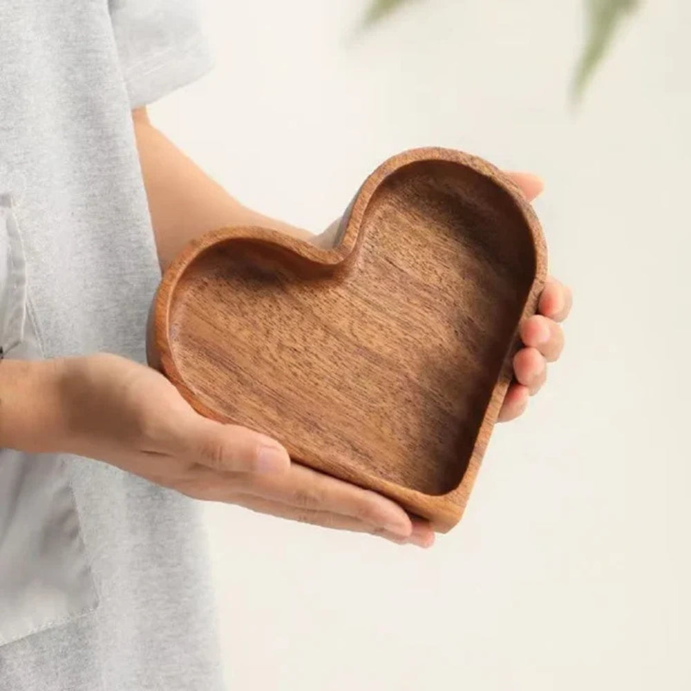 BowLift | Rustic Heart Snack Tray Collection | 4pcs