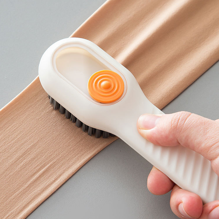 BowLift | Household brush with soft bristles