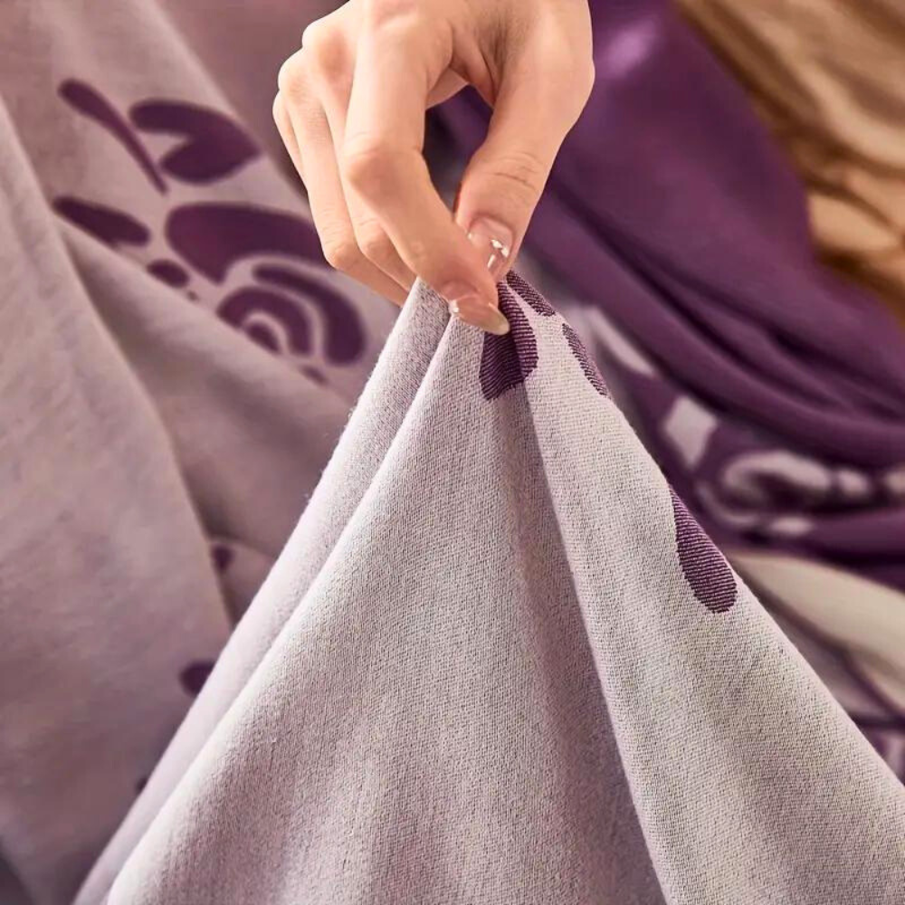 BowLift | Bamboo Fiber Rose Cooling Blanket