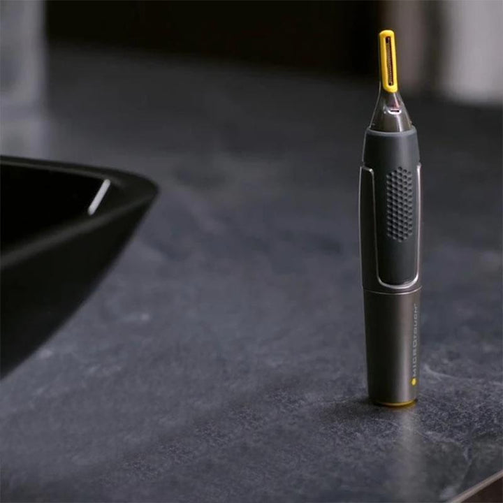 Ultrathin precision trimmer