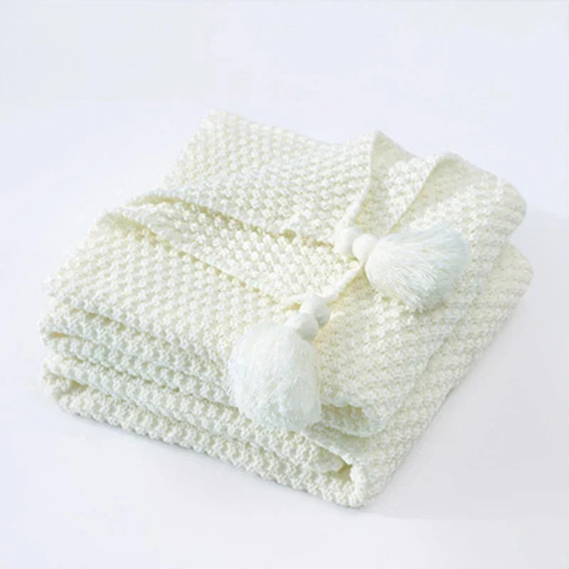 Handwoven Wool Blanket with Fringe Bowlift