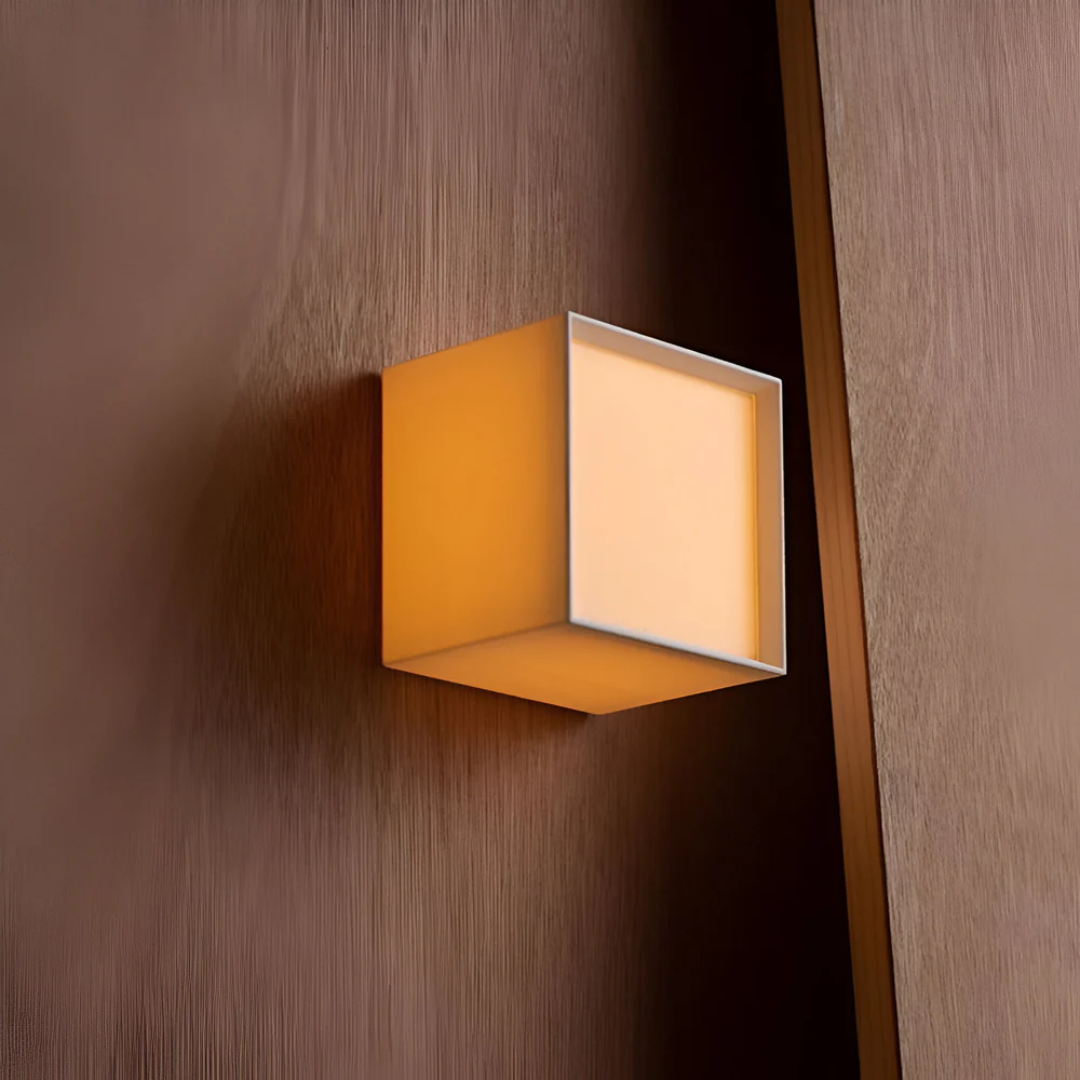 BowLift | Minimalist Wall Lamp Indoor