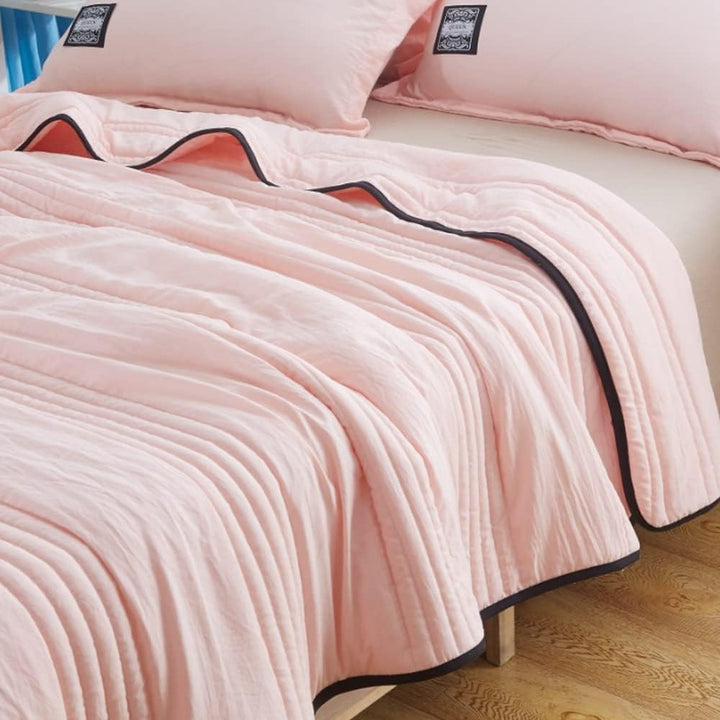 BowLift | KoudeKalm – Lightweight Cool Comforter for Hot Sleepers | Soft & Breathable