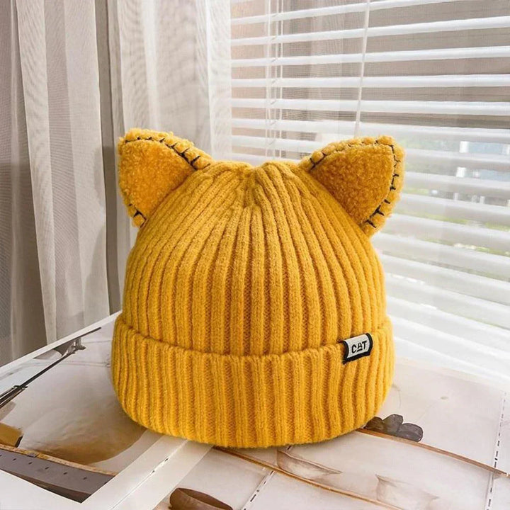 BowLift | Kattenoor Winter Hat CosyCharm – Soft knitted hat for women with playful appearance