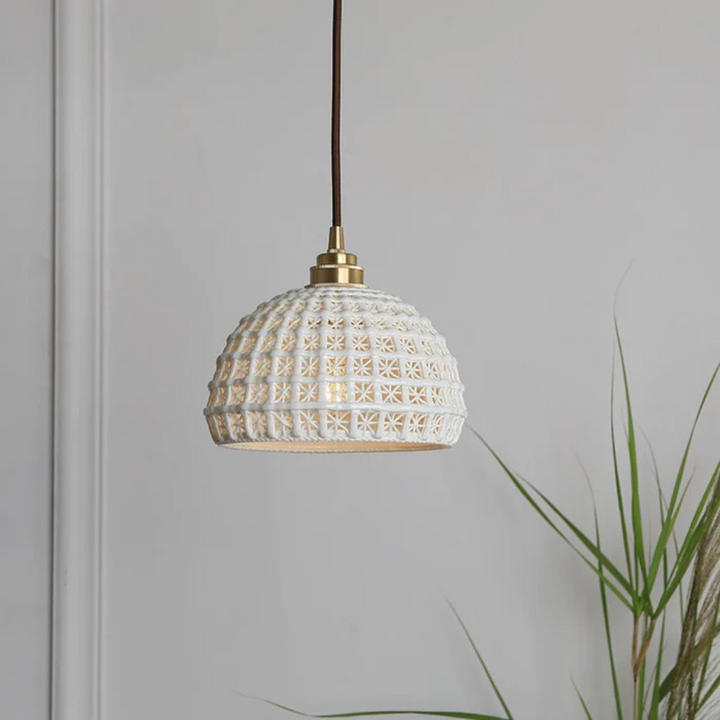 BowLift | Minimalistic Ceramic Pendant Lamp