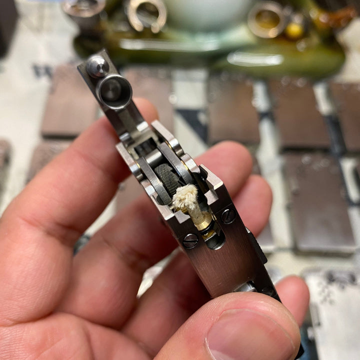BowLift | Handmade Mechanical Titanium Automatic Lighter
