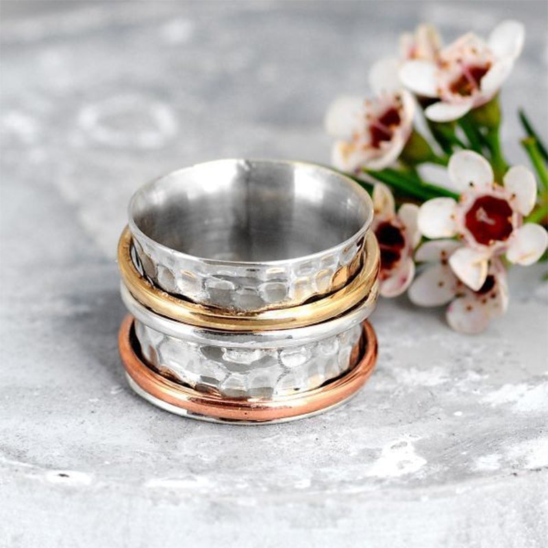 BowLift | Moonstone Meditation Ring