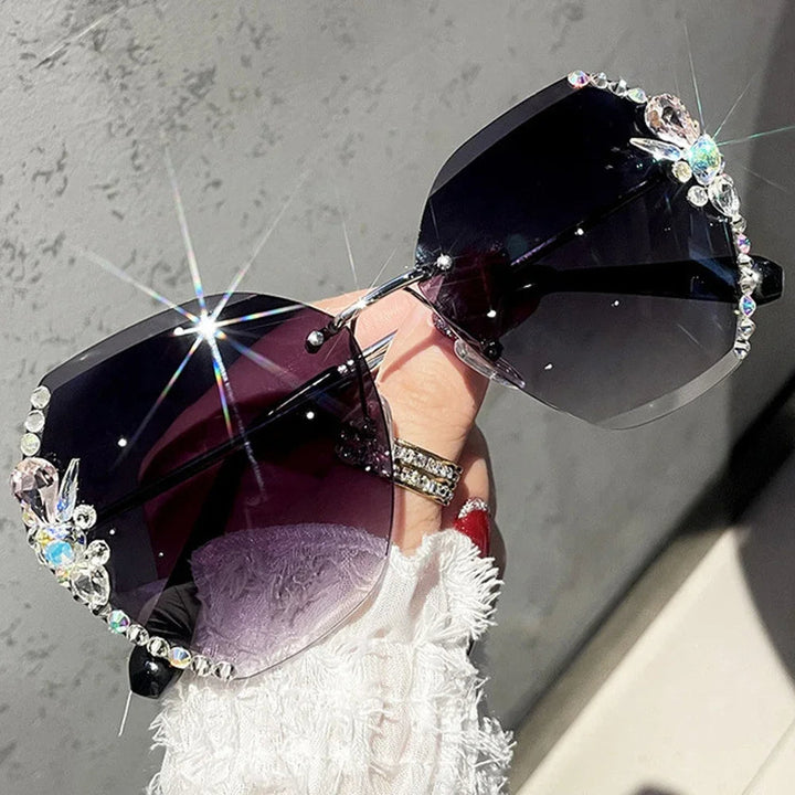 Aya Sunglasses | Vintage & Rimless | Bowlift