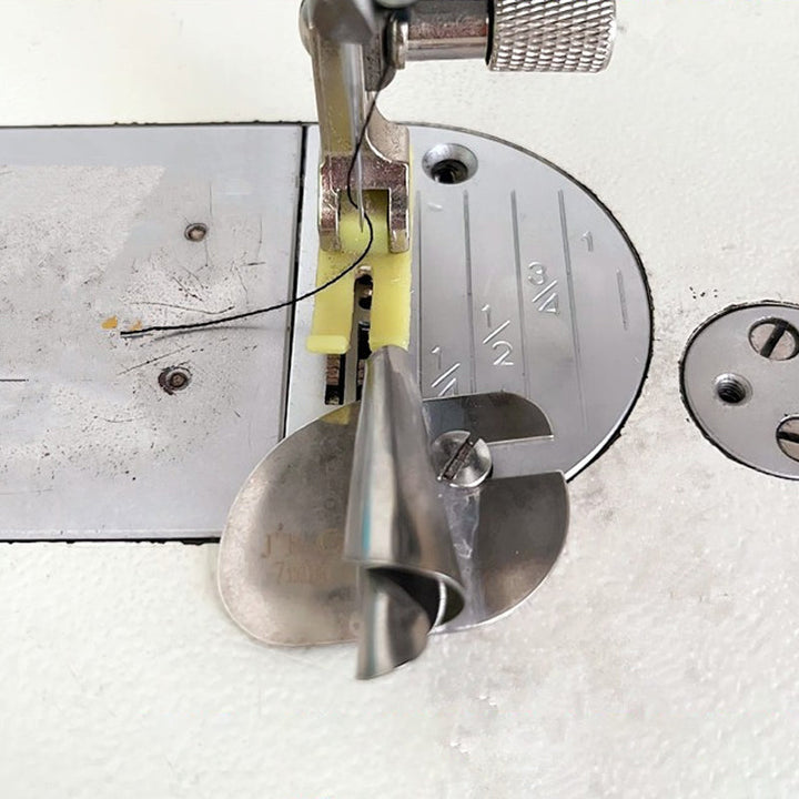 Sewing Rolled Hemmer Foot | Bowlift