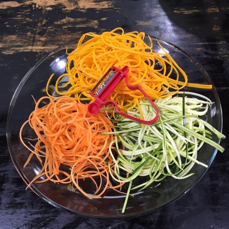 Fruit and Vegetable Peeler, 3 in 1 | Bowlift